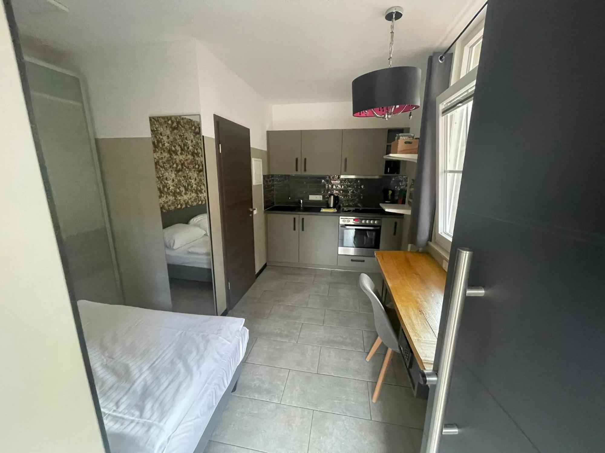Zentrales Kobytinyhaus City Apartment Herford,Wlan,Parkplatz Exterior foto